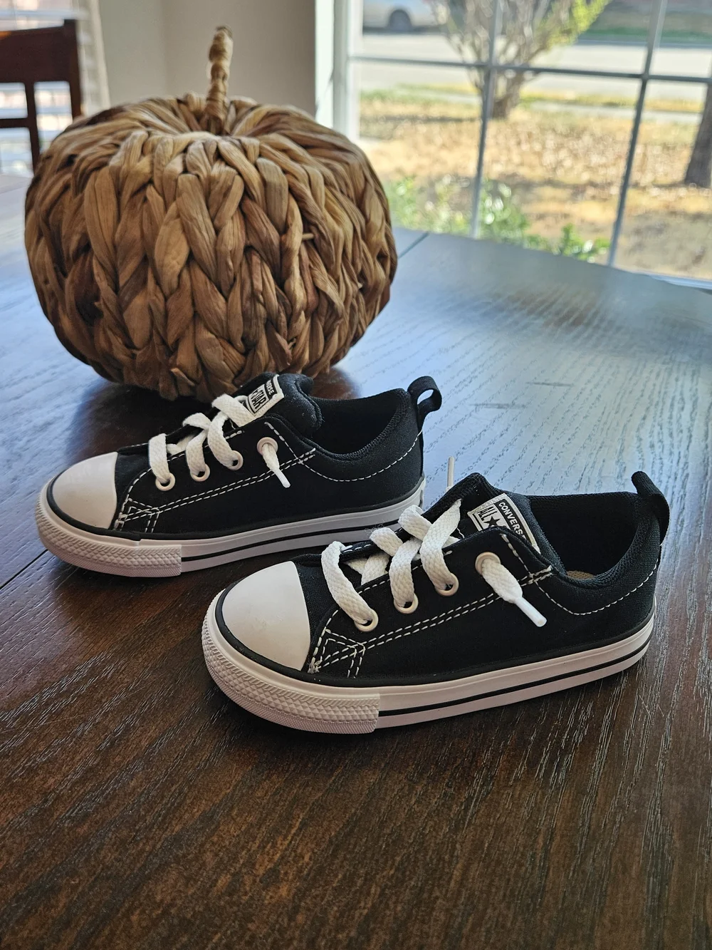 Converse All Star Black White Shoes Toddler Size 8 Sneakers